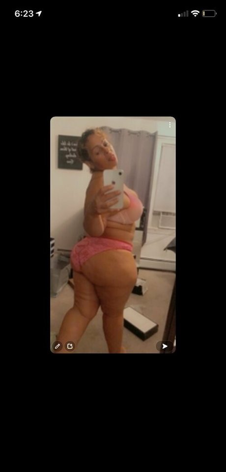 lolabooty111122 onlyfans nude tits