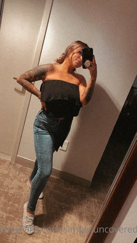 SimplyUncovered onlyfans lesk