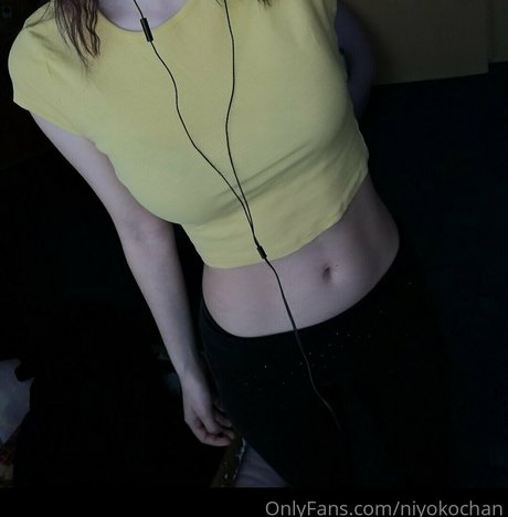 niyokochan onlyfans leaked tits