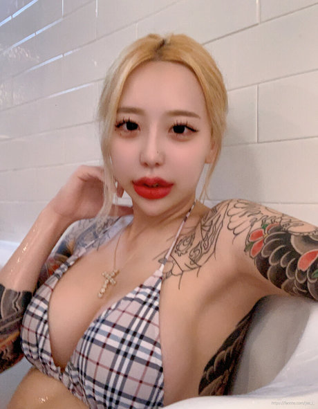 Jee i queen_ onlyfans leak nude