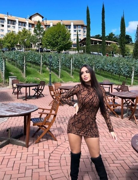 Bruna Corradini new onlyfans leak