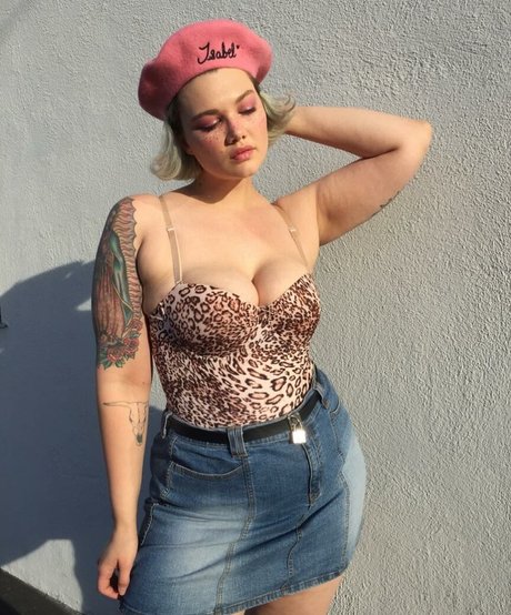 isabel hendrix onlyfans leaked.