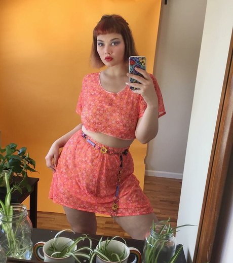 isabel hendrix onlyfans lean