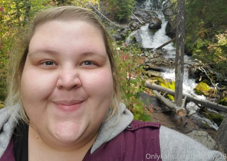 peachyg28 onlyfans full