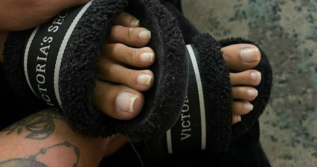 sweetfeetsyfree onlyfans sexy