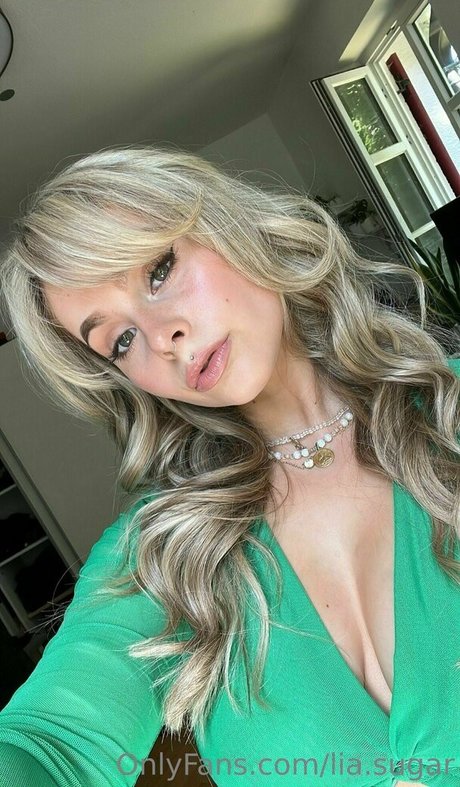 lia sugar onlyfans leaked nude