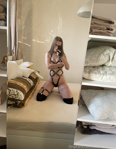 badsophiefree onlyfans sex tape