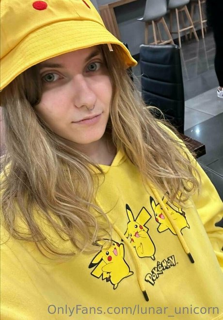 lunar unicorn onlyfans sextape