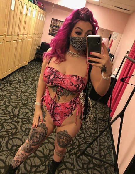 nicolexgarvey boobs onlyfans