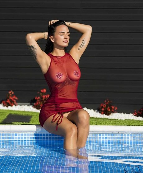 claudiabavel gold xxx onlyfans