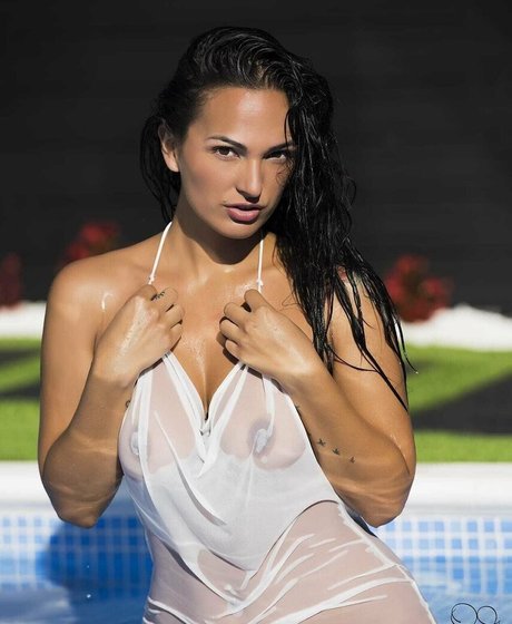 claudiabavel gold onlyfans leaked