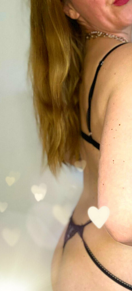 ladylisa33 onlyfans nude photos