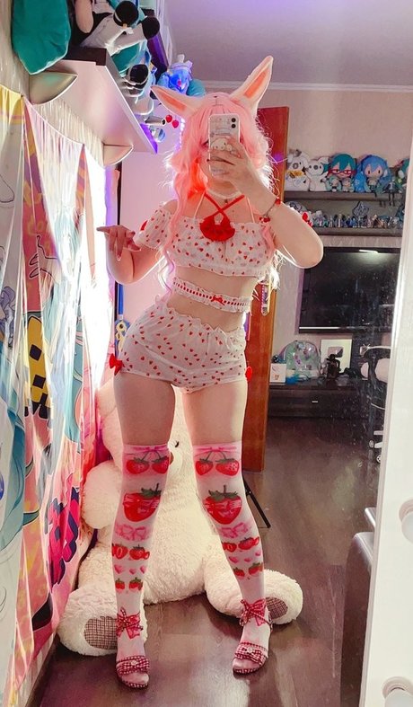 Saya Scarlet only fans leaks