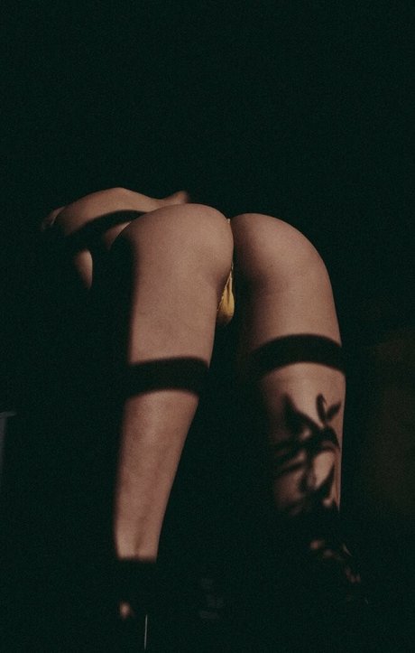 Clara Rene onlyfans leaks.