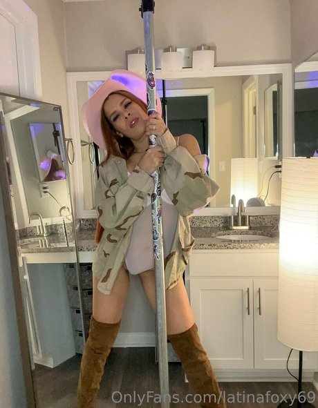 latinafoxy69 leak onlyfans nude