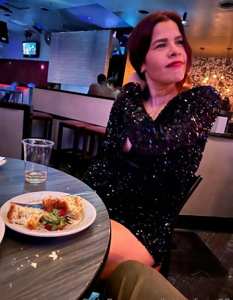 latinafoxy69 xxx only fans