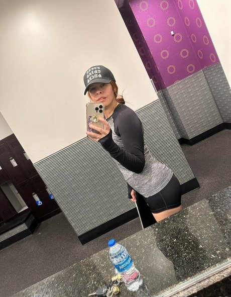 latinafoxy69 onlyfans leak porn