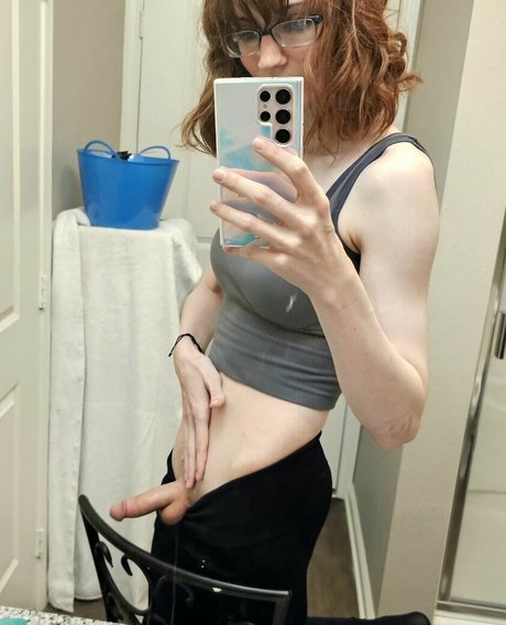 akiiminato onlyfans explicit content