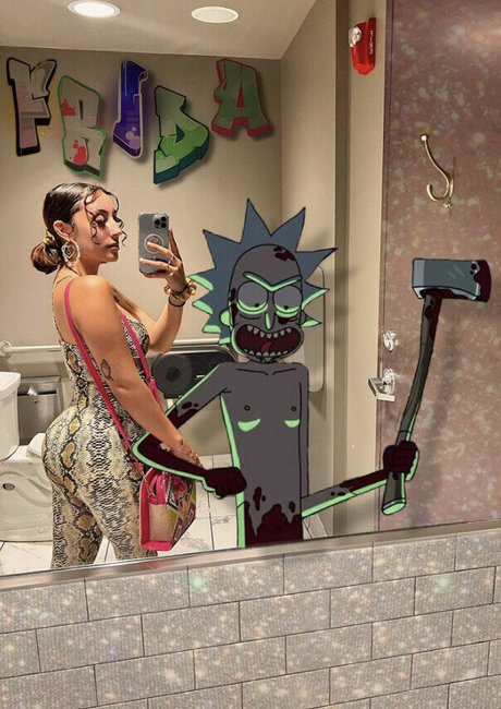 Fridaxitlalhic onlyfans images