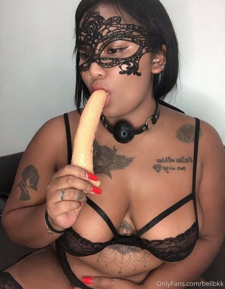 oporthaigirl nude leaked onlyfans