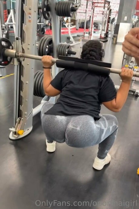 oporthaigirl onlyfans desnuda