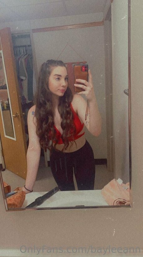 bayleeann onlyfans leak sex