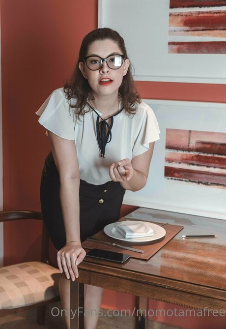 momotamafree onlyfans boobs