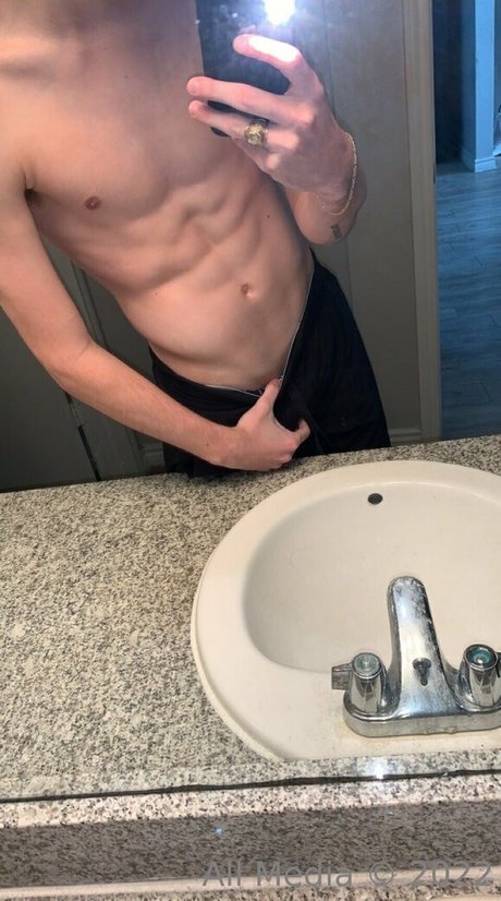 exclusivehuddy free onlyfans porn