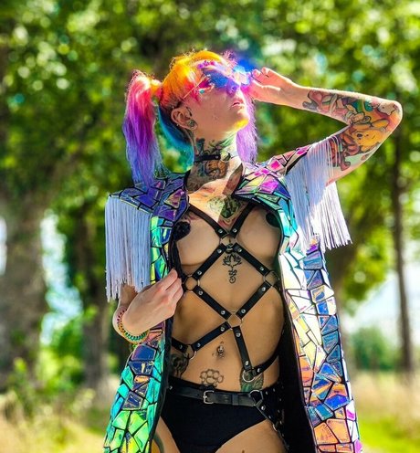 realcherryqueen nudes only fans