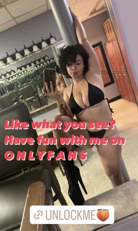 Krissykat2333 only fans.