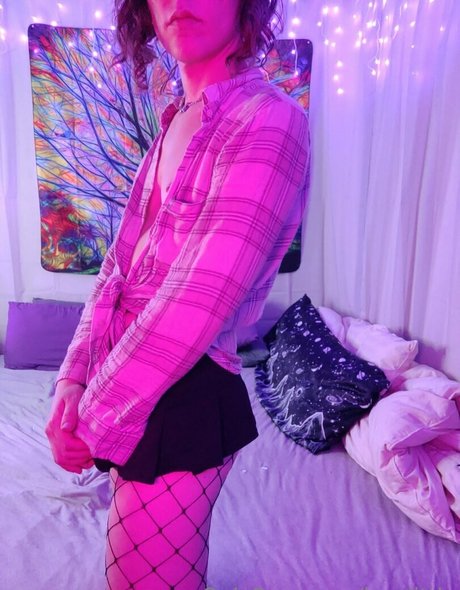 lyzalittle onlyfans porn leaks