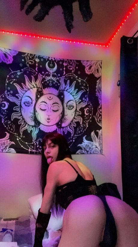 Angel Adora sexy onlyfans