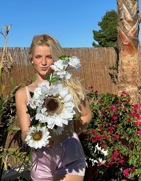 ainabarcons onlyfans leaks xxx