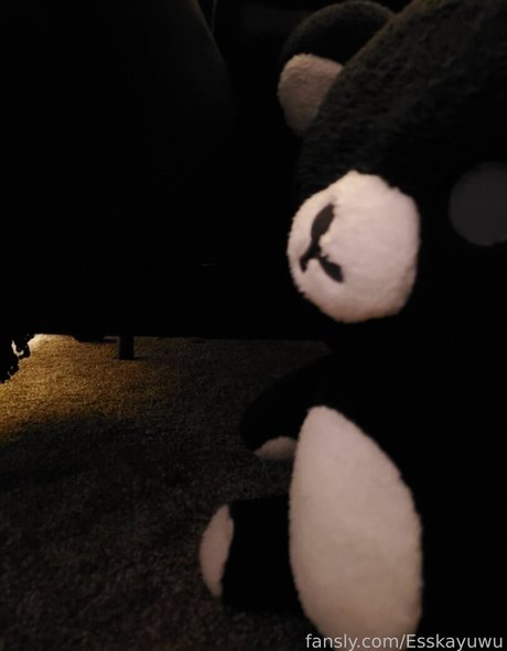 Esskayuwu onlyfans leaked