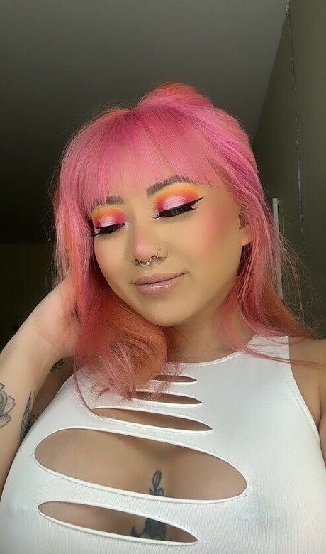 Edmthotiana only fans