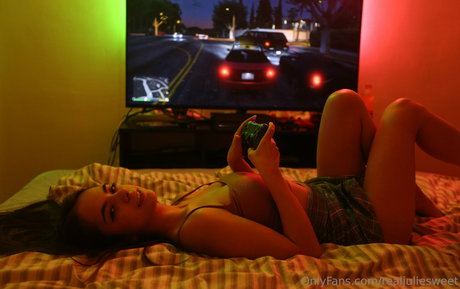 amour angel onlyfans leaked tits