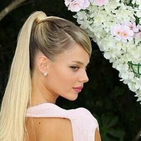 Bar Zomer ass onlyfans