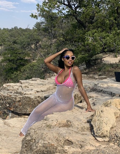 ninadoesitall nude onlyfans