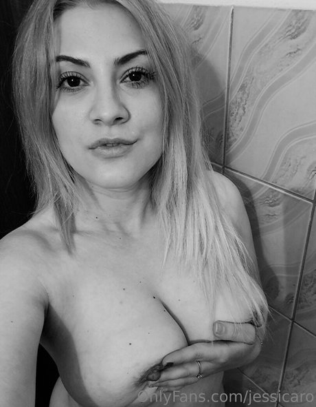 Jessicaro nude onlyfans leak