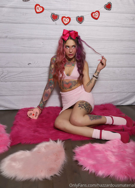 hazzardousmaterial onlyfans nude leaks