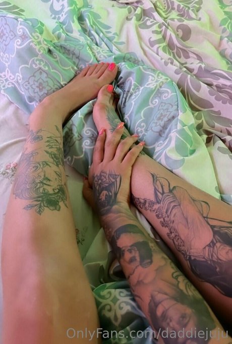 Daddiejuju desnuda onlyfans