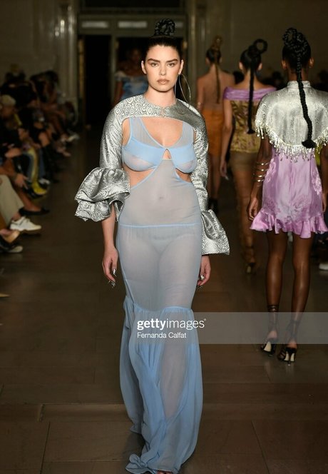 Lauren Searle onlyfans xxx