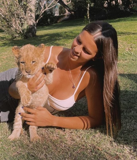 Constanza Cerundolo onlyfans leaked porn