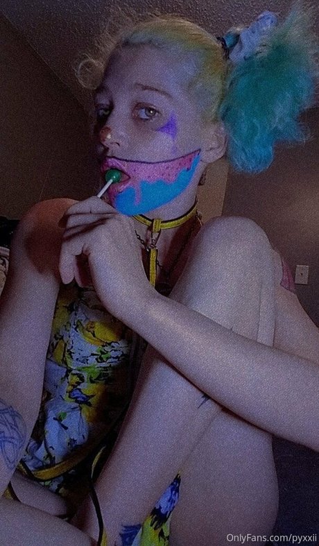pyxxii nude onlyfans leak