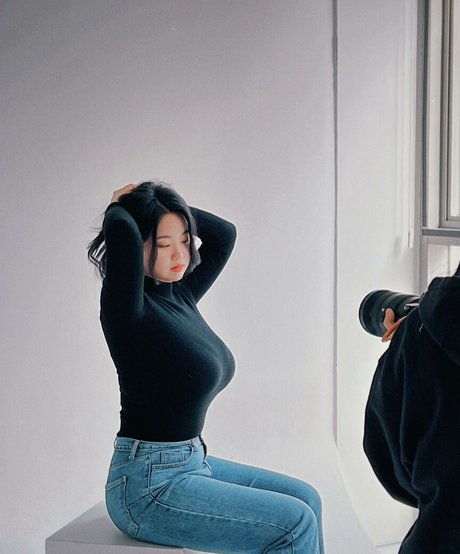 xxunnus2 onlyfans model images