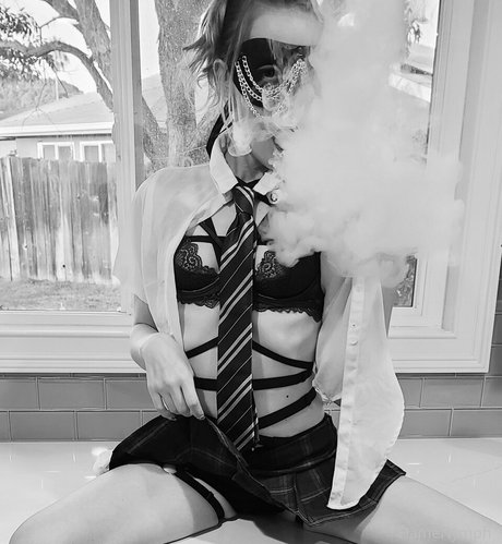 flamenymph xxx onlyfans