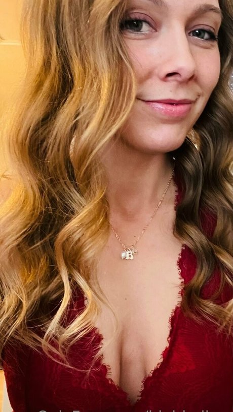 blairhollow onlyfans public photos