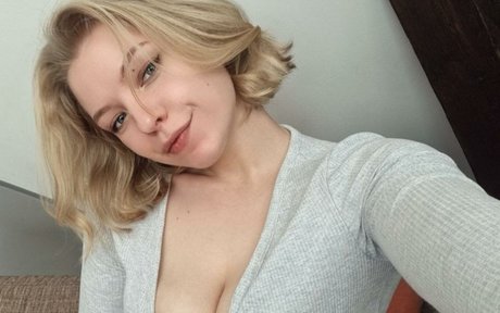 Nina Fragole naked leaked onlyfans