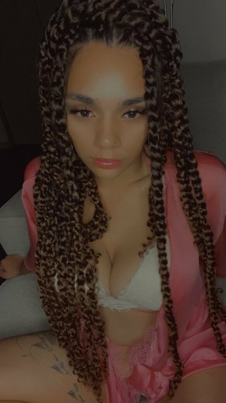 niquethestallion511 naked onlyfans leaked