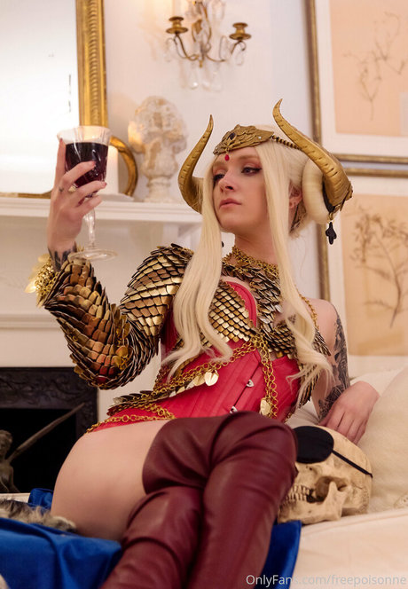 freepoisonne onlyfans nude photos